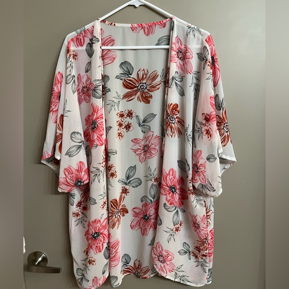 Floral Sheer Kimono